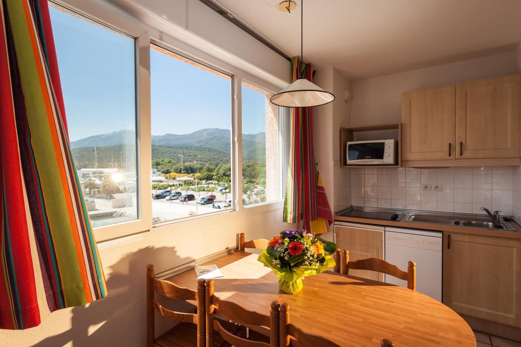 Appart Hotel Mer & Golf Port Argeles 외부 사진